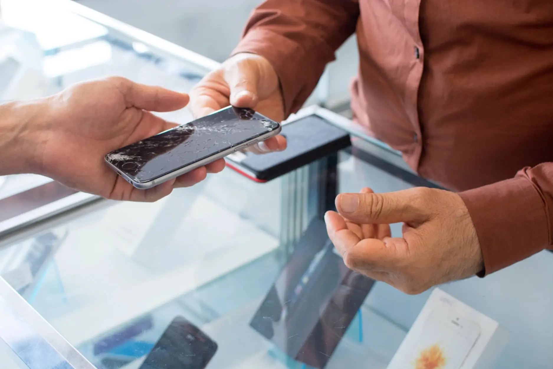 Device Buyback: Trade In Old Tech for the Best Cash Value